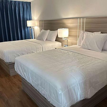 Baymont By Wyndham Milesburg Hotel Екстериор снимка